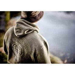 TRAKKER Aztec Hoody -Trakker trakker aztec hoody 4