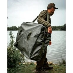 TRAKKER Downpour Roll-up Bedbag 6 TRAKKER Downpour Roll-up Bedbag -Trakker trakker downpour roll up bedbag 2