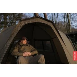 TRAKKER Tempest Brolly 100 T ** BUNDLE DEAL** -Trakker trakker tempest brolly 100 t bundle deal 4